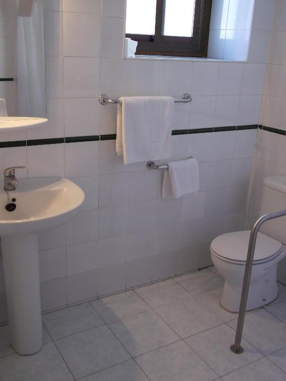 Pension Atlantida Granada Room photo